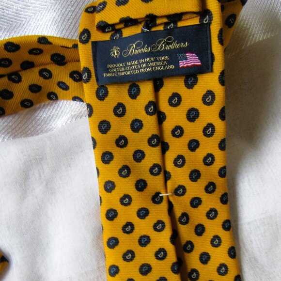 Brooks Brothers Neck Tie Mens Yellow, 100% wool, Made in USA - Picture 2 of 4